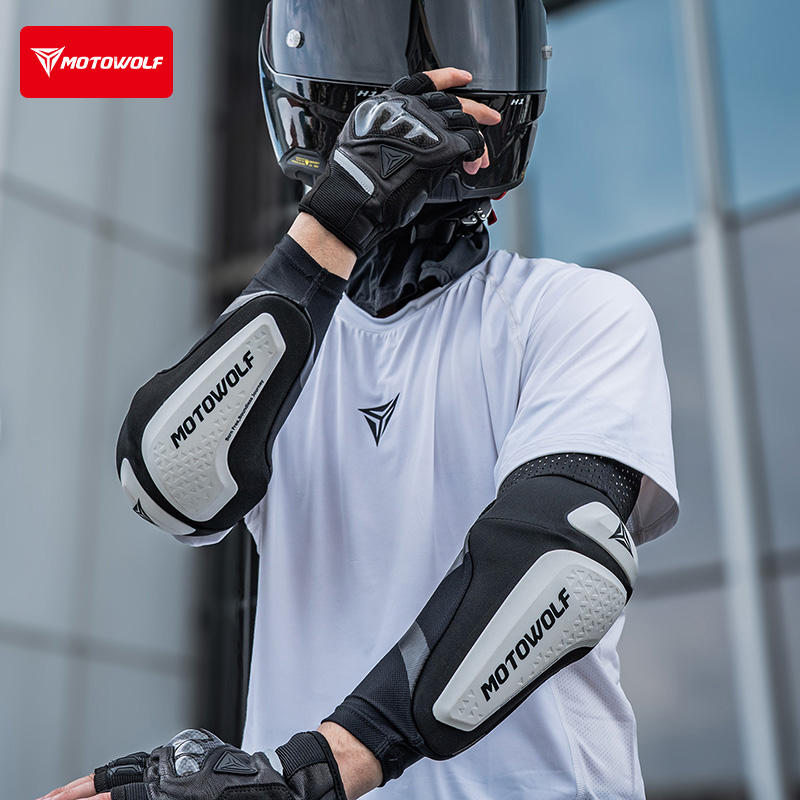 Motorcycle Gear Sleeve - 新しいオートバイ肘パッド弾性通気性アームスリーブ MTB サイクリング肘バイカーモトクロスバイク肘プロテクター機器